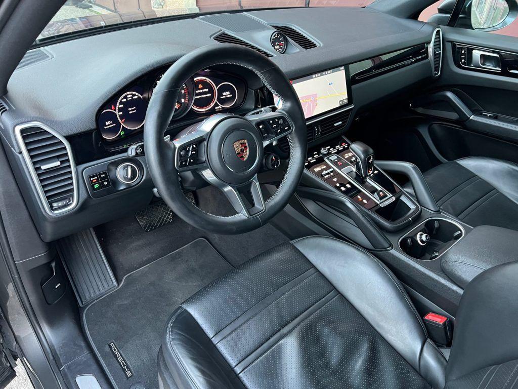 Porsche Cayenne 3.0 V6 Coupè