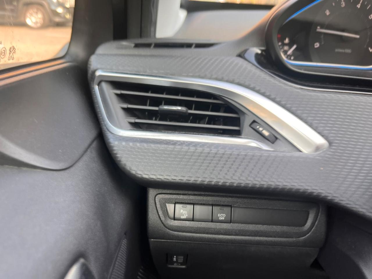 Peugeot 2008 PureTech Turbo 110 EAT6 S&S GT Line - 2016