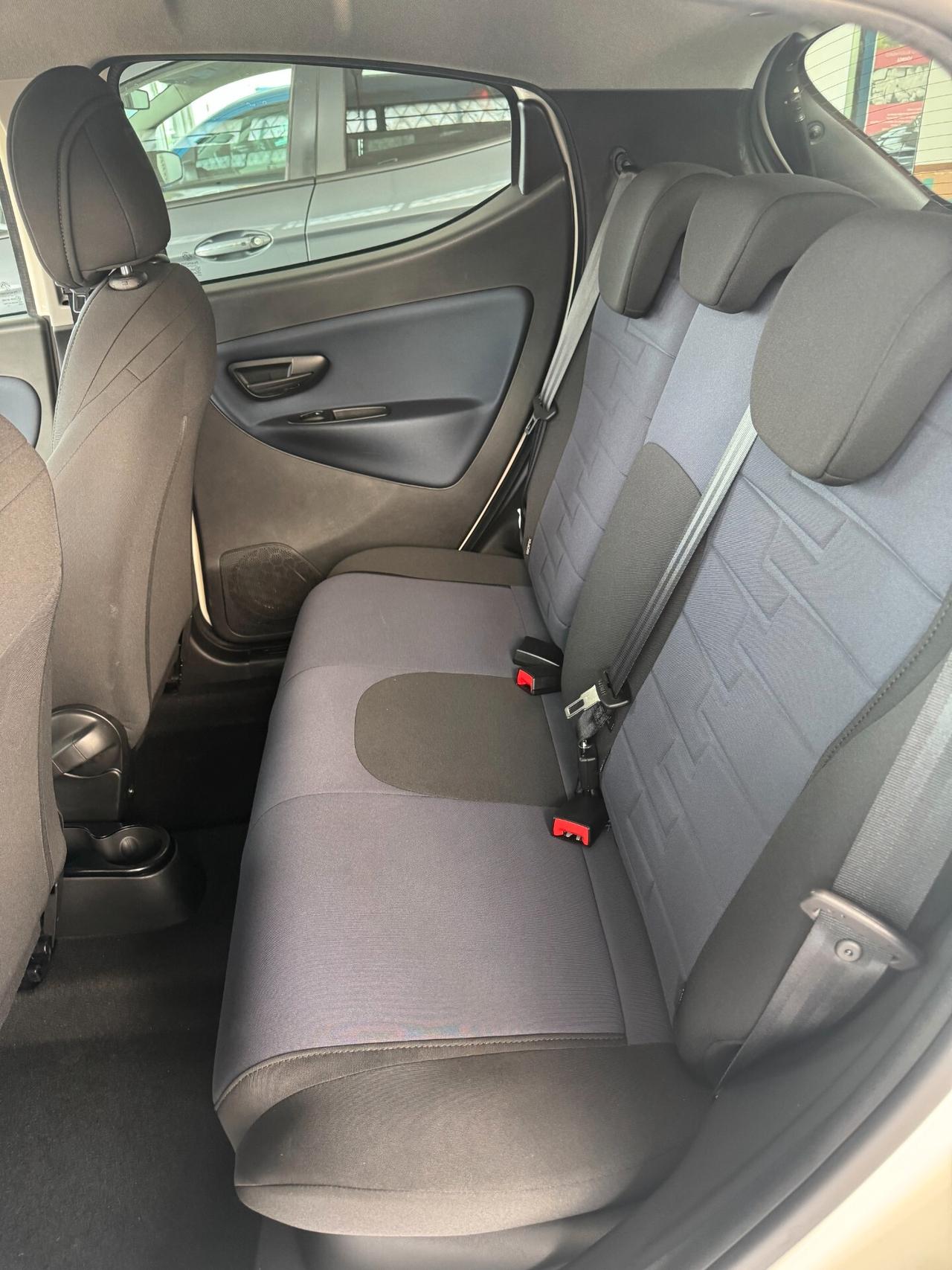 LANCIA YPSILON 1.0 HYBRID GOLD PLUS FULL OPTIONAL