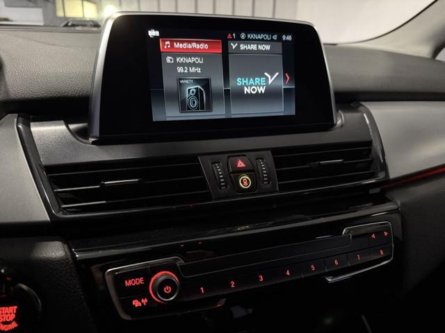 BMW 218 i Active Tourer Advantage