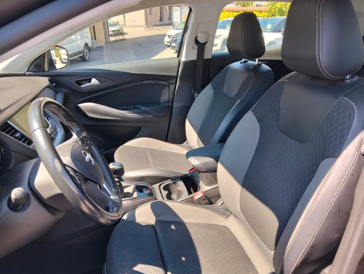 Opel Grandland X 1.5 diesel Ecotec Start&Stop Business Edition
