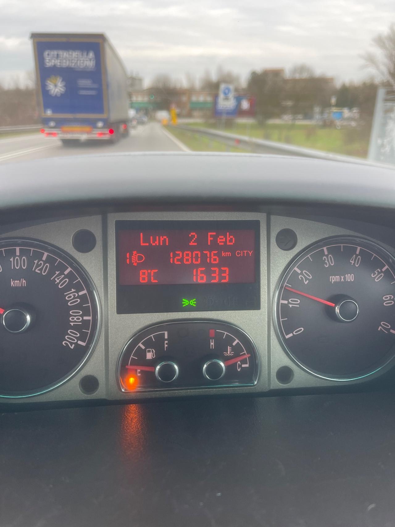 Lancia MUSA 1.4 16V Poltrona Frau