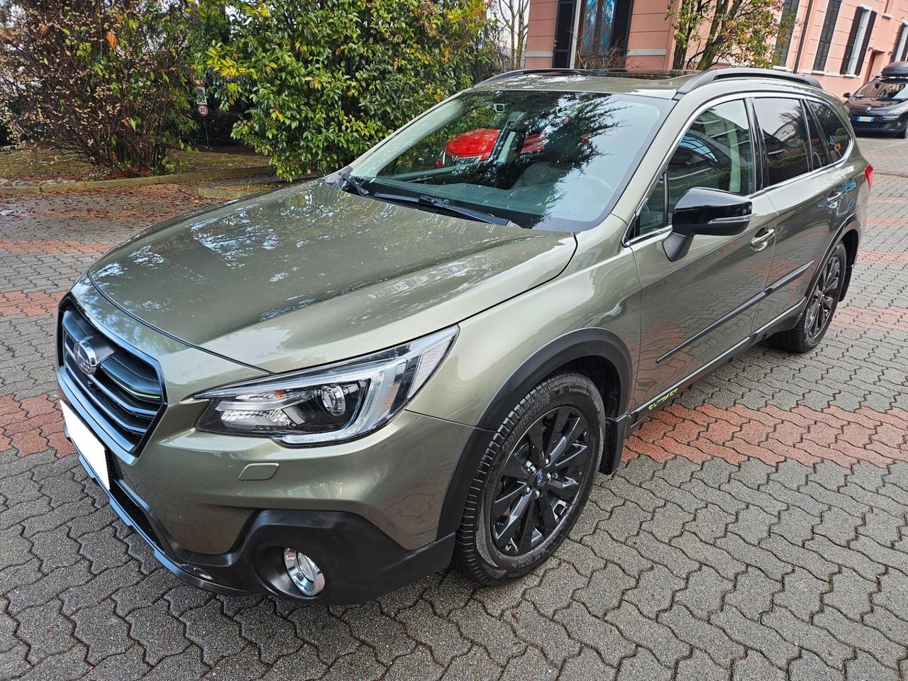 Subaru OUTBACK 2.5i BI-FUEL Lineartronic 4dventure - GPL