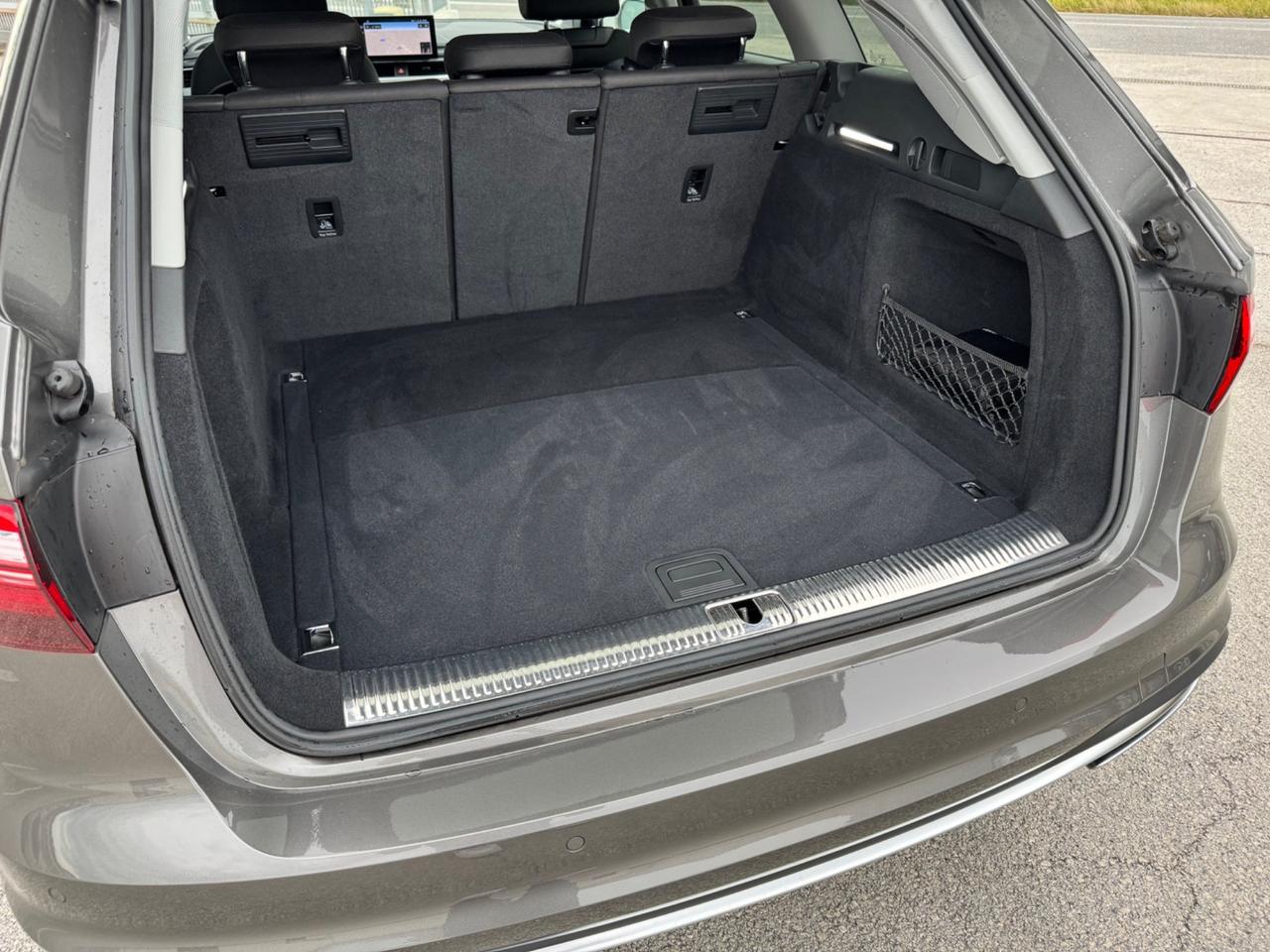 Audi A4 Avant 35 TDI/163 CV S tronic Business Advanced