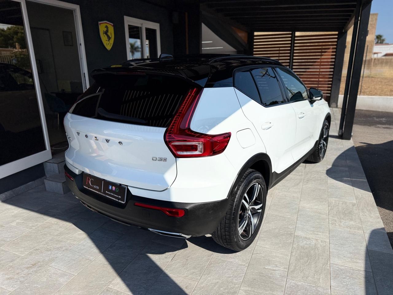 Volvo XC40 D3 R-design