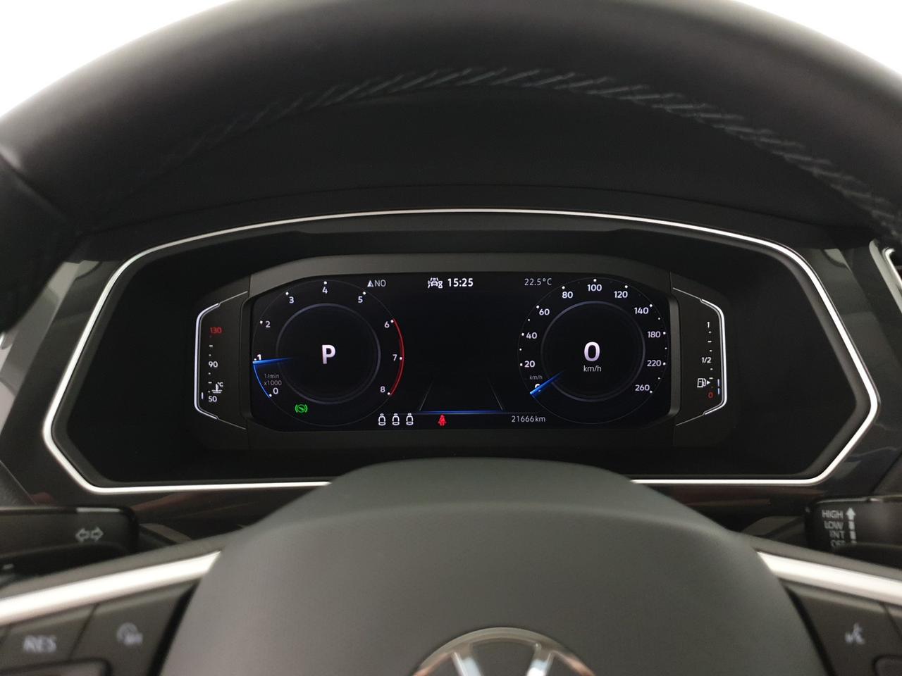 Volkswagen Tiguan 1.5 tsi elegance 150cv dsg