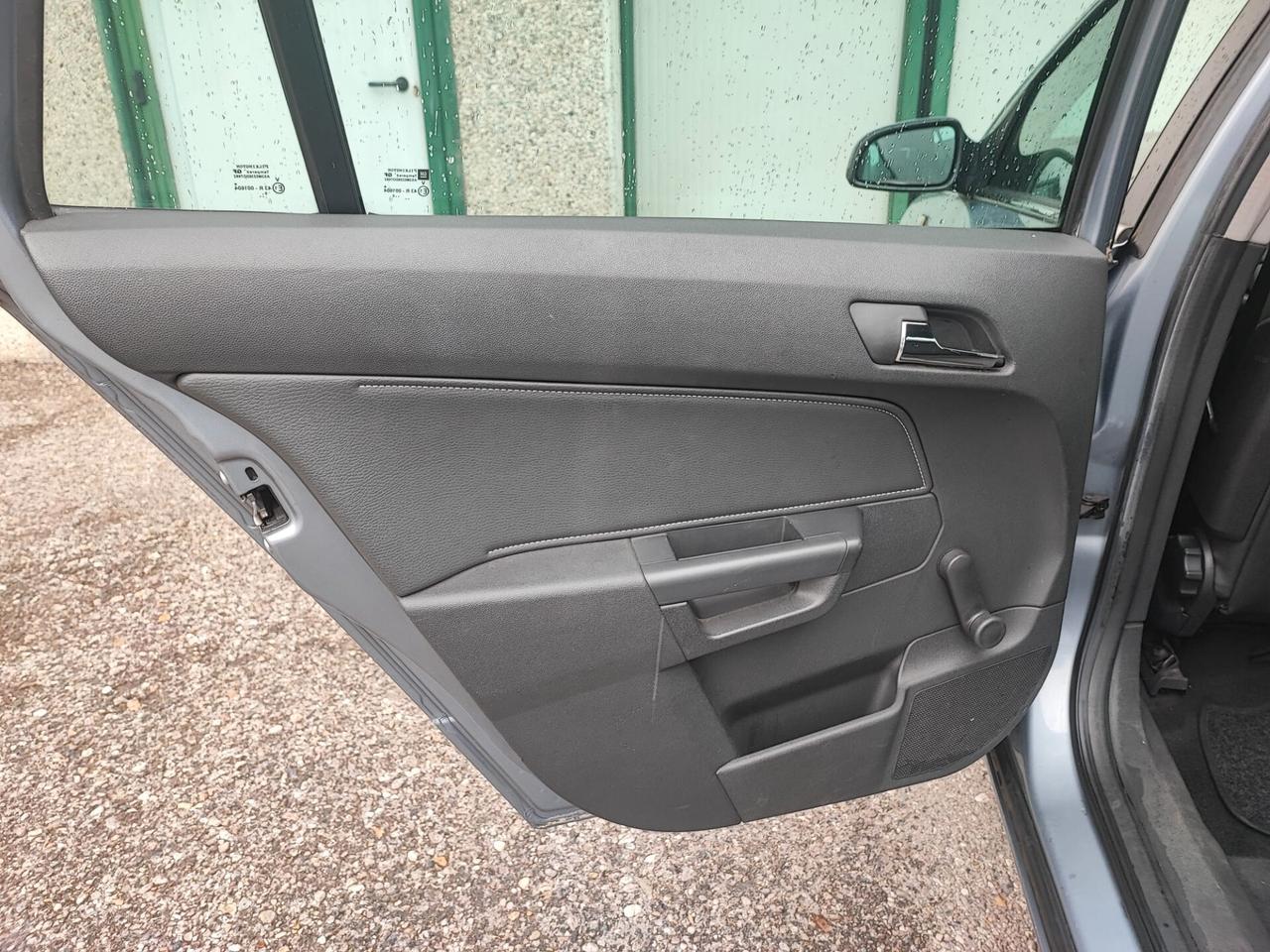 Opel Astra 1.7 CDTI 101CV Station Wagon Cosmo