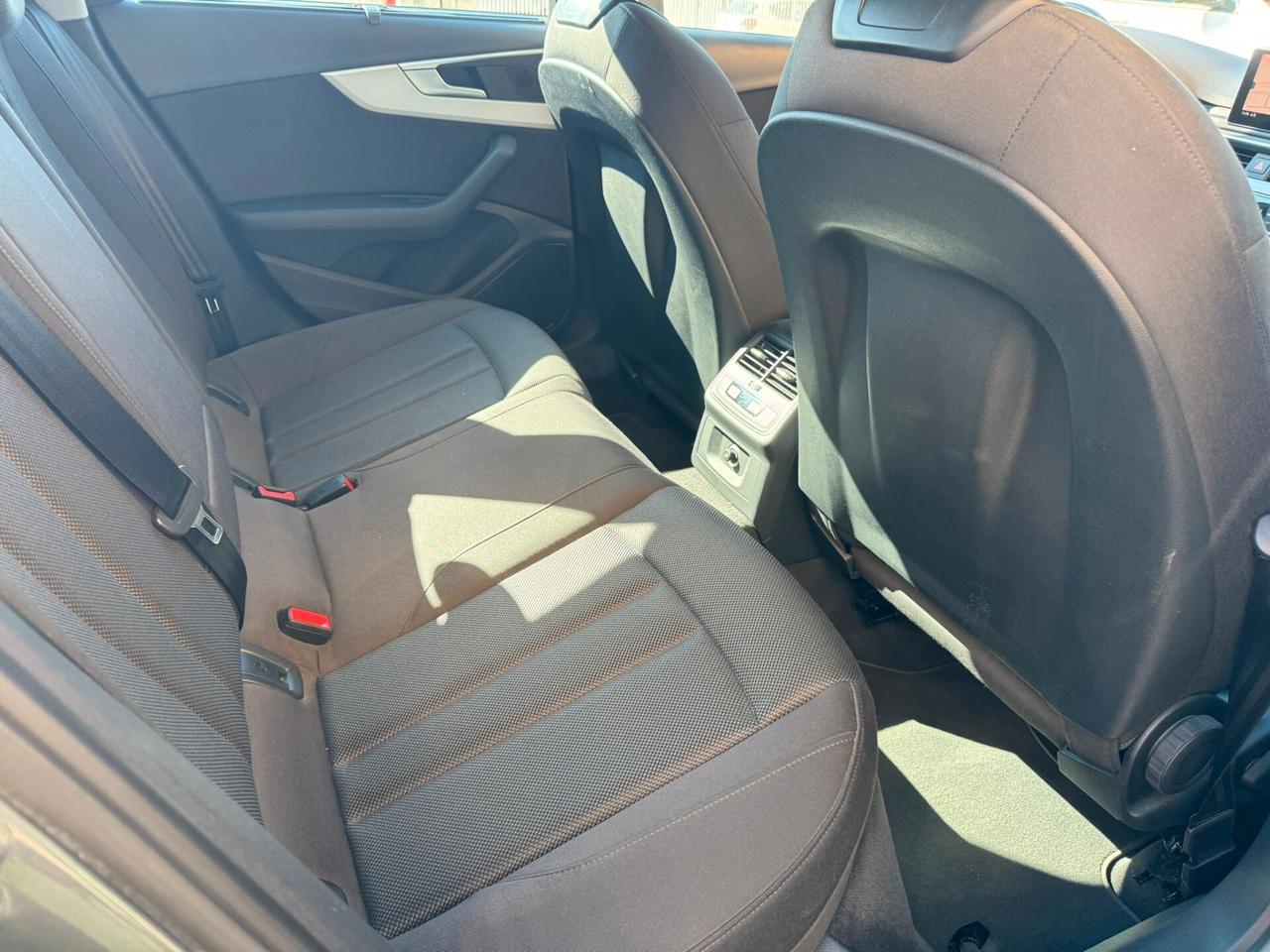 Audi A4 Avant 2.0 TDI 150 CV ultra S tronic Business