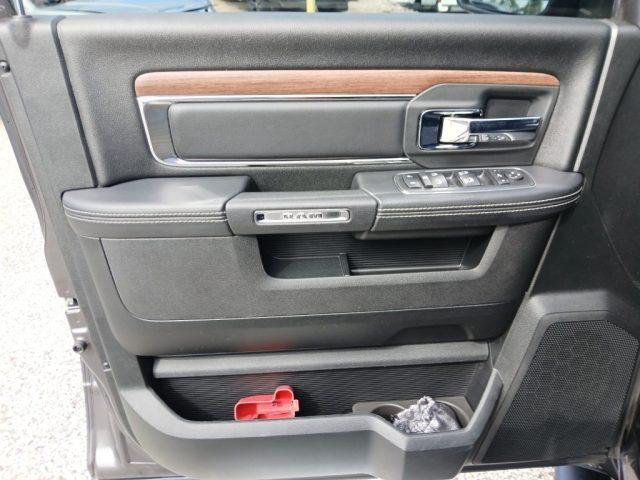 DODGE RAM 1500 5.7 GPL V8 Laramie Chrome N1