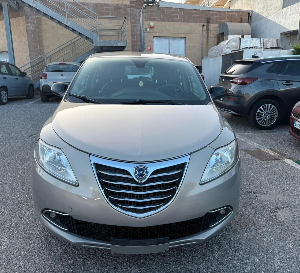 Lancia Ypsilon 1.3 MJT 16V 95 CV 5 porte S&S Gold