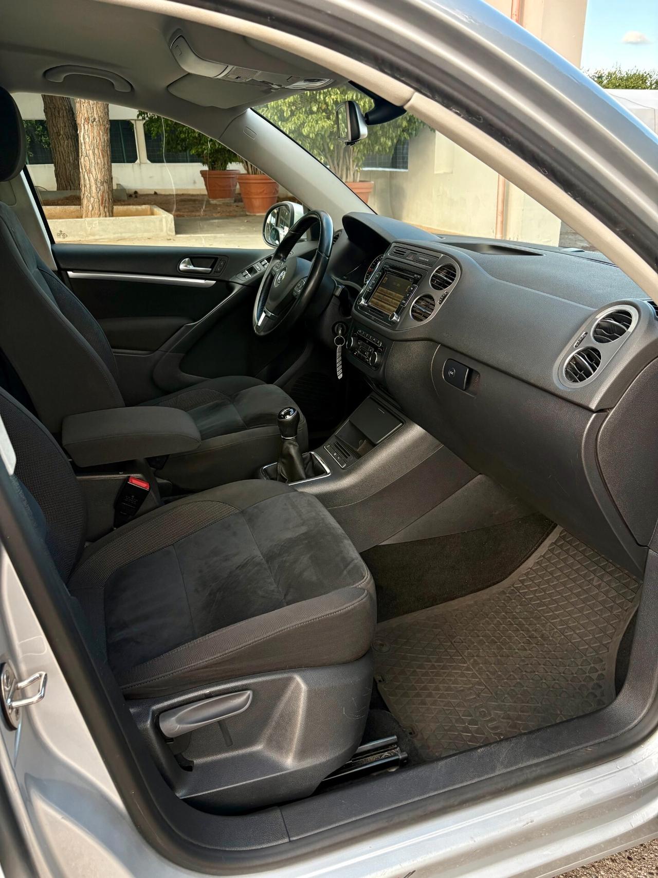 Volkswagen Tiguan 2.0 TDI 140 CV 4MOTION Sport & Style
