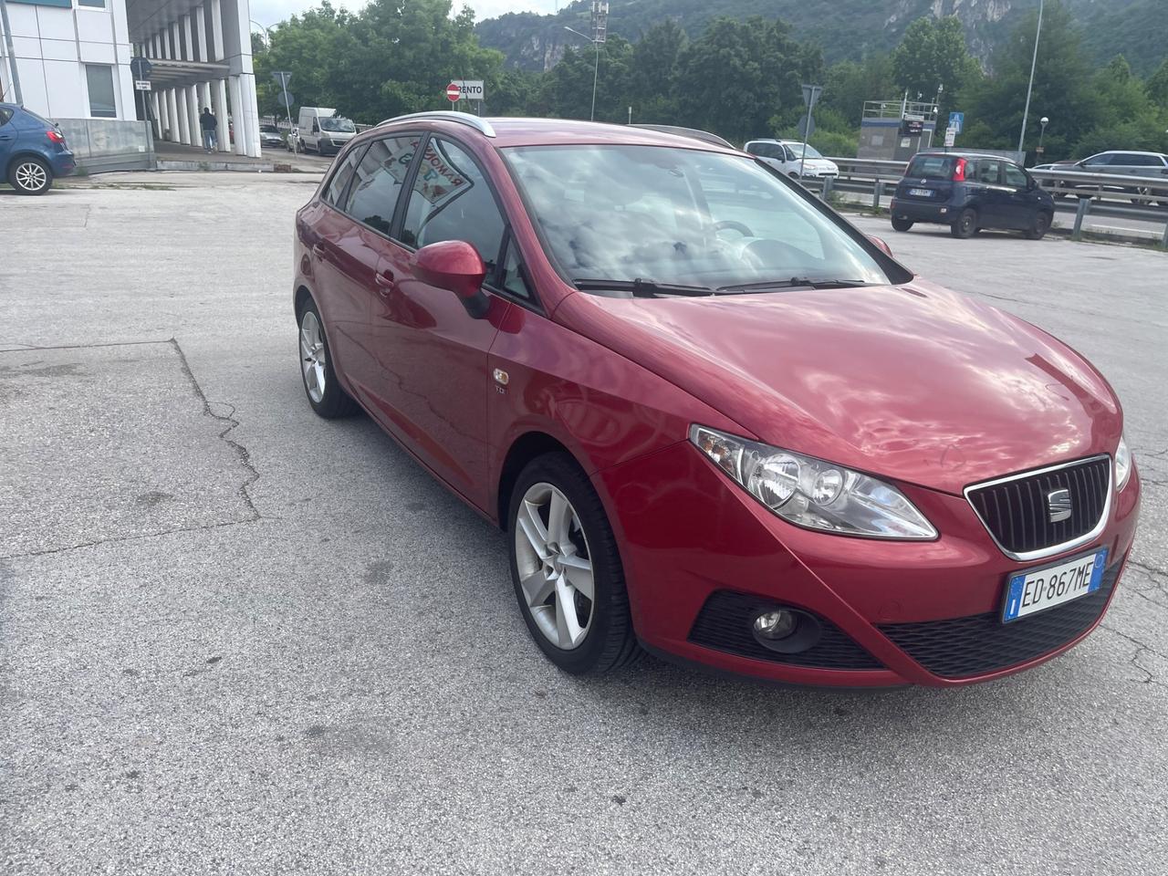 Seat Ibiza ST 1.6 TDI CR DPF Style SI NEOPATENTATI
