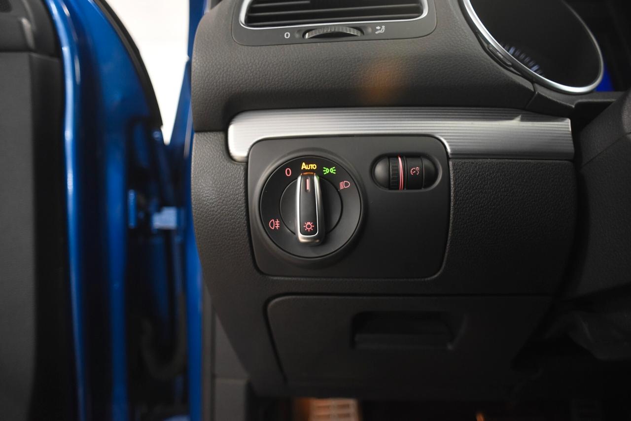 Volkswagen Golf 2.0 TSI 4mot. 5p. R