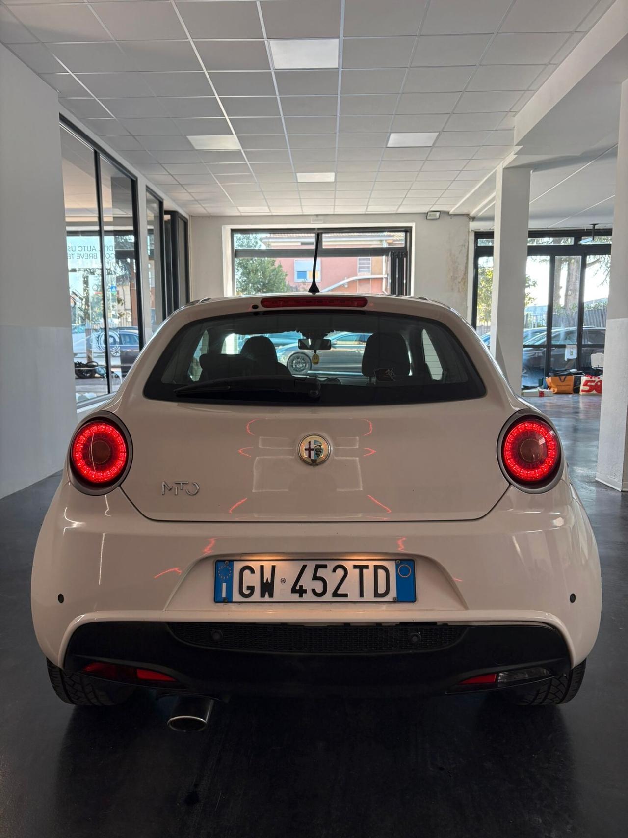 Alfa Romeo MiTo 1.4 T 120 CV GPL Distinctive Sport Pack