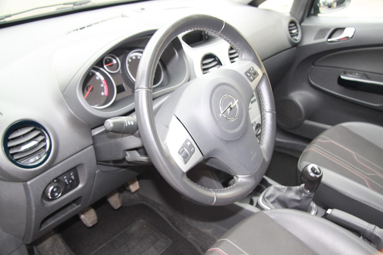 Opel Corsa 1.2 85CV 3 porte GPL-TECH b-color