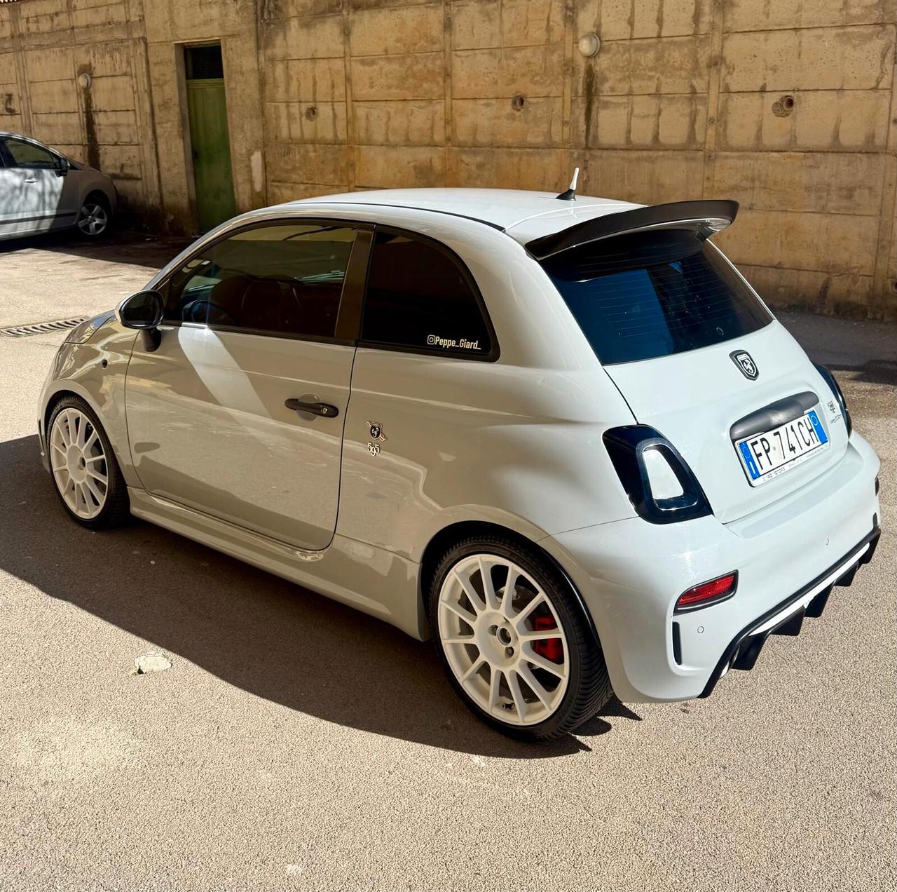 Abarth 595 1.4 Turbo T-Jet 180 CV Competizione