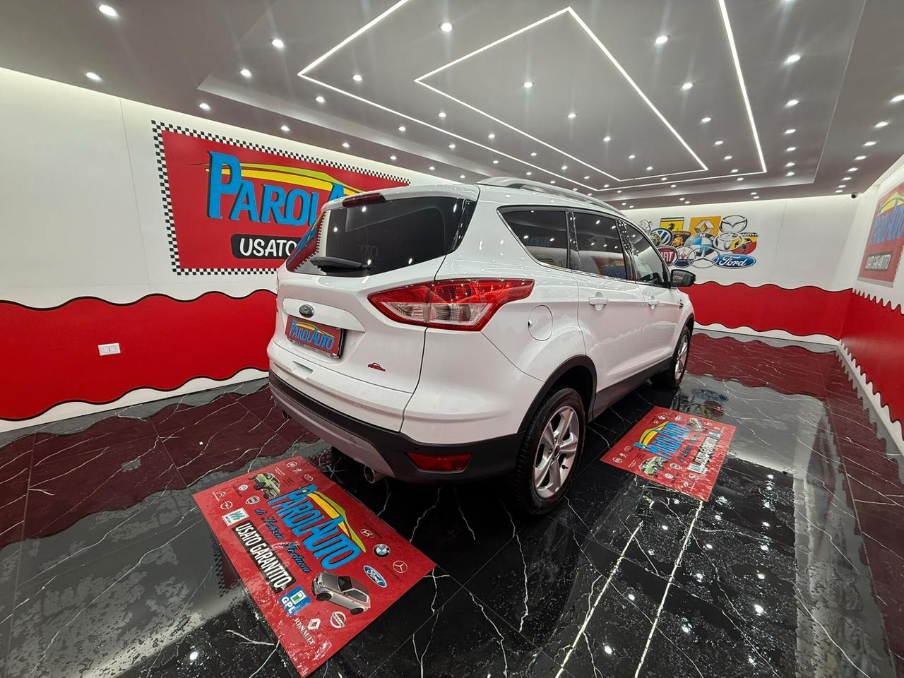 Ford Kuga 2.0 120cv TITANIUM - 2016