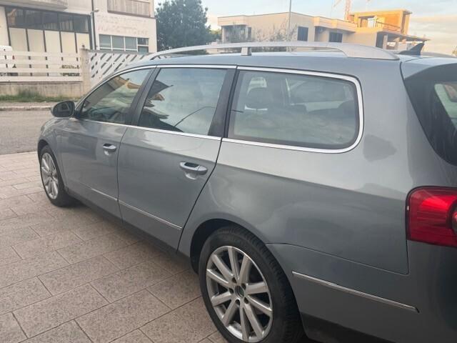 Volkswagen Passat 2.0 TDI DPF Var. High. BM Tech.
