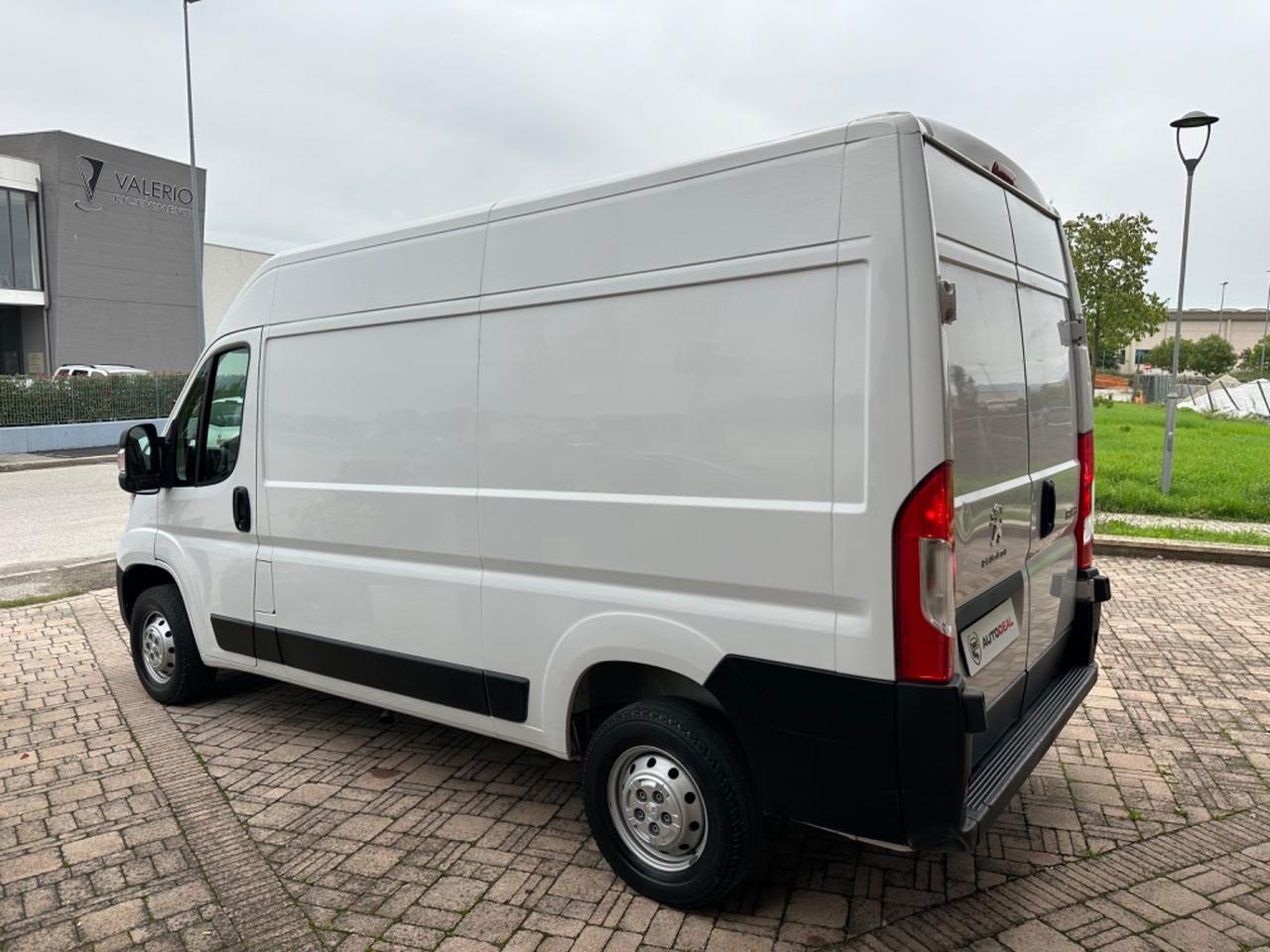 Peugeot Boxer 335 2.2 BlueHDi 140 S&S PM-TN Furgone