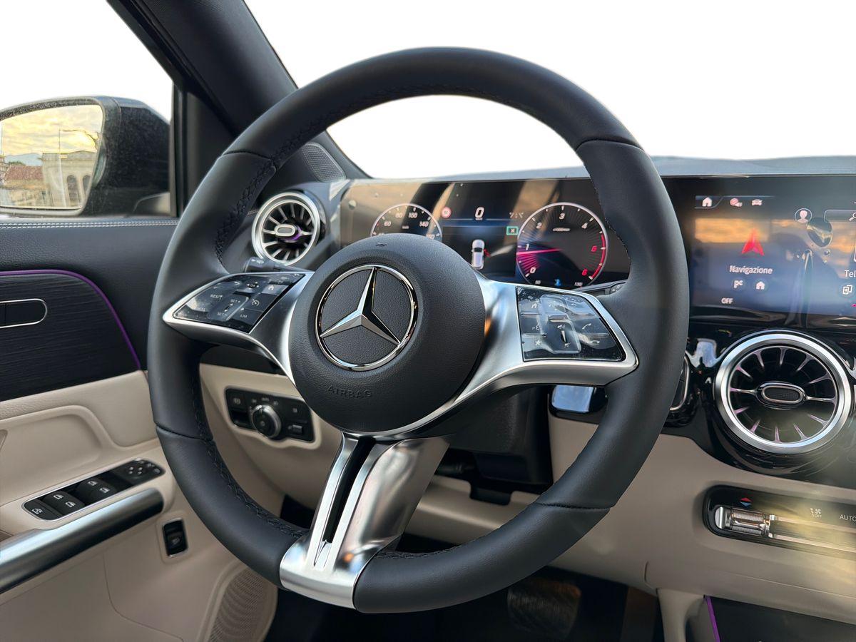 Mercedes-Benz GLA 180 d Automatic