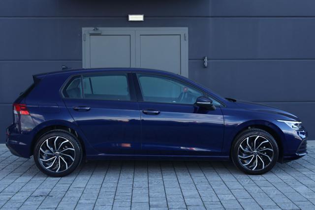 VOLKSWAGEN Golf 1.0 eTSI EVO DSG Life