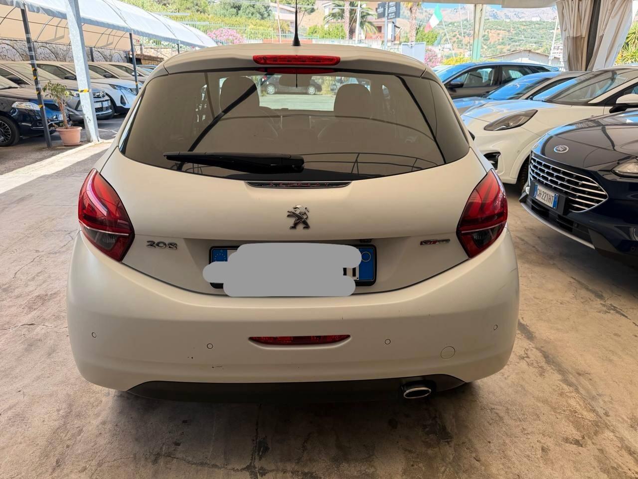 Peugeot 208 2016 1.6 100 5p. GT Line ICE White