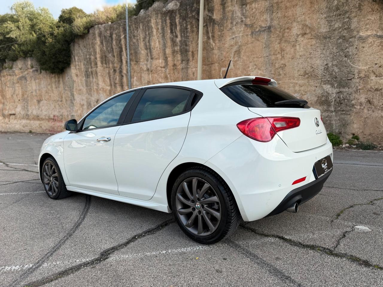Alfa Romeo Giulietta/1.6 105CV/ALLESTIMENTO VELOCE