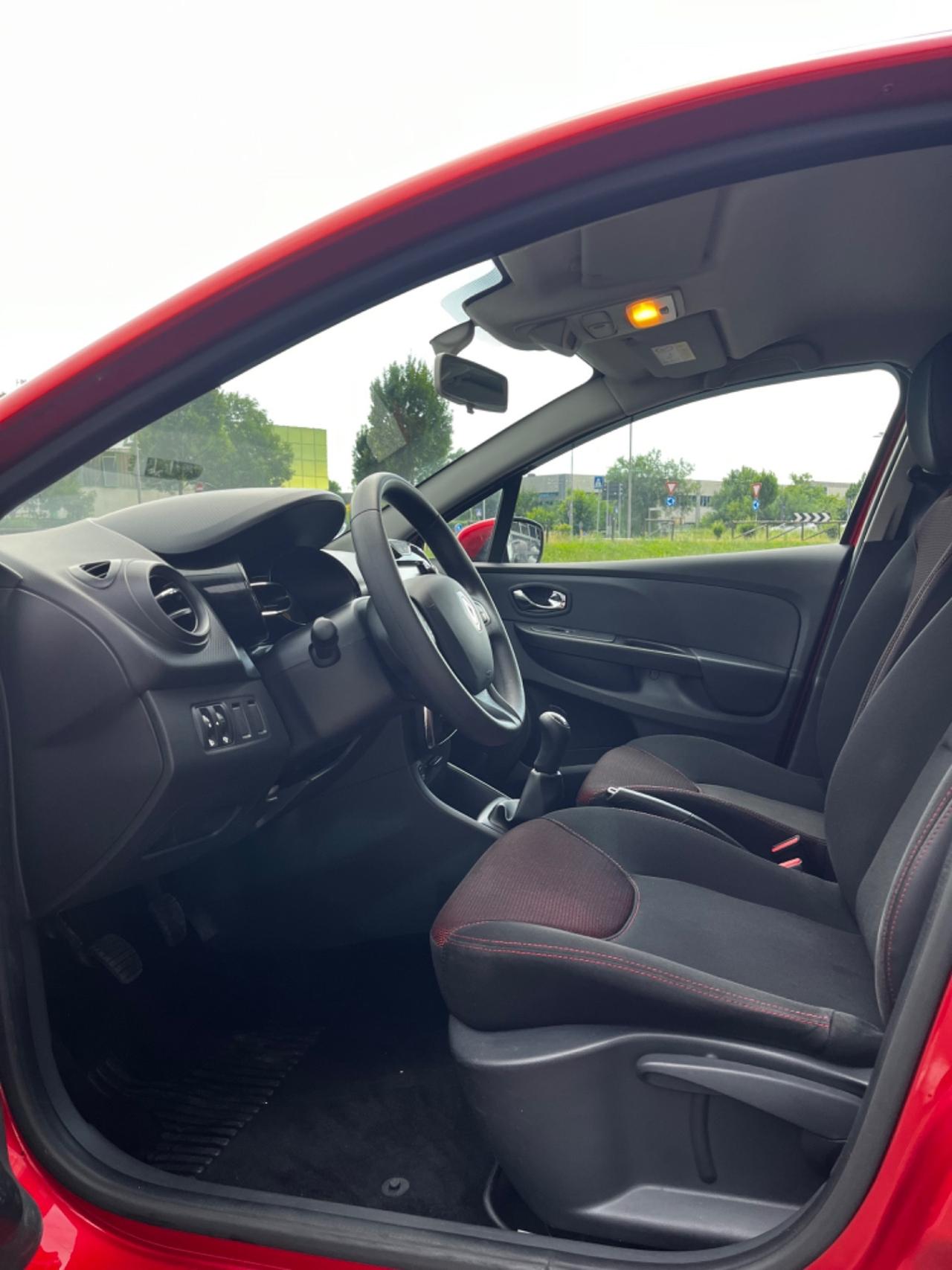 Renault Clio 1.2 Neopatentati