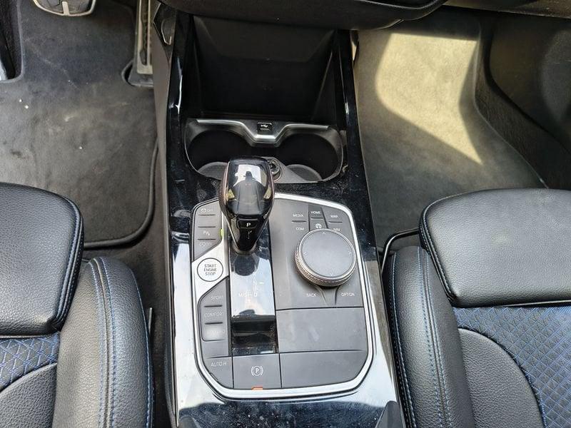 BMW Serie 1 118 5p. M sport 1.5 136 CV AT