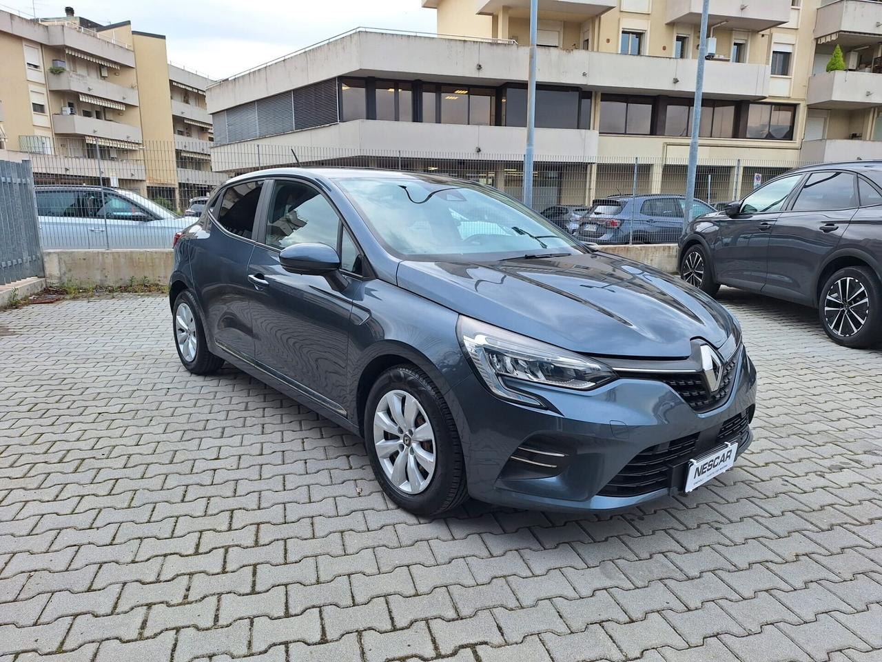Renault Clio Blue dCi 85 CV 5 porte Business X NEOPATENTATI IVA ESPOSTA