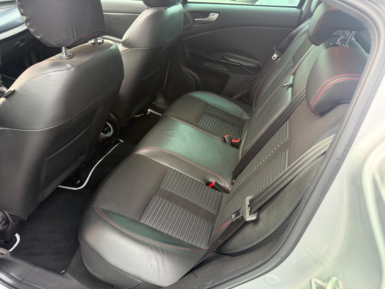 Alfa Romeo Giulietta 1.4 Turbo MultiAir TCT Exclusive