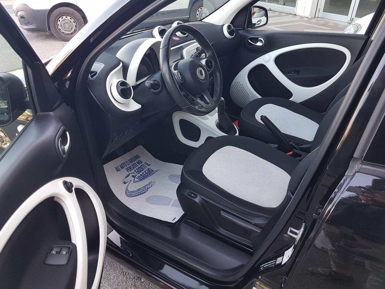 Smart ForFour 70 1.0 Passion