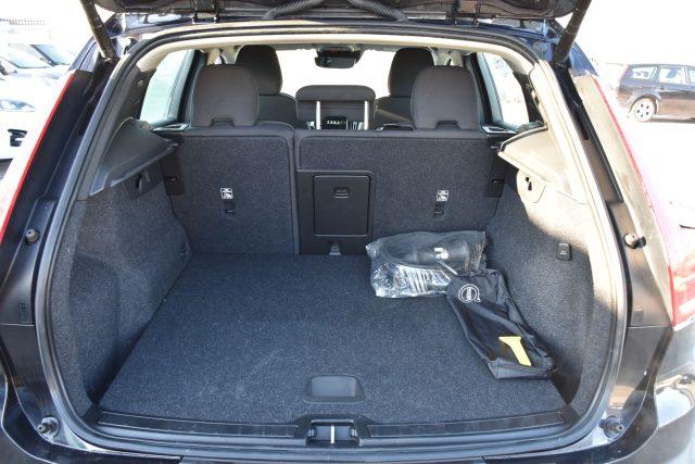 VOLVO XC40 T4 Recharge Plug-in Hybrid Inscription Expression