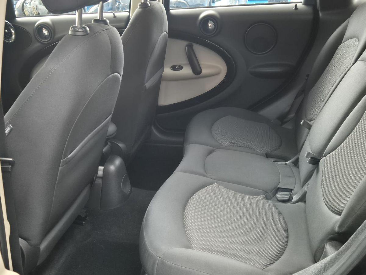 MINI - Countryman - One D Business