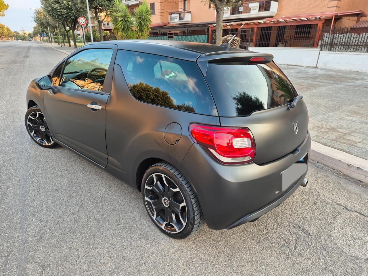 Citroën DS3 1.4 benzina 95cv just black 2012 opaco