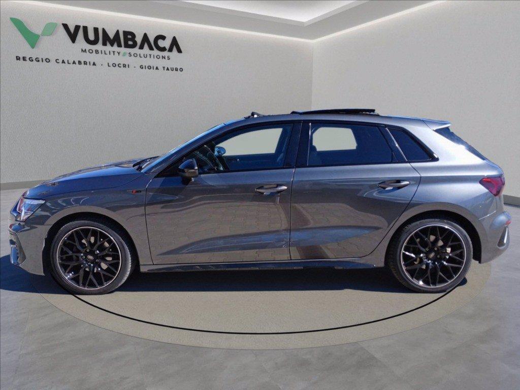 AUDI A3 Sportback 35 2.0 tdi Identity Black s-tronic del 2023