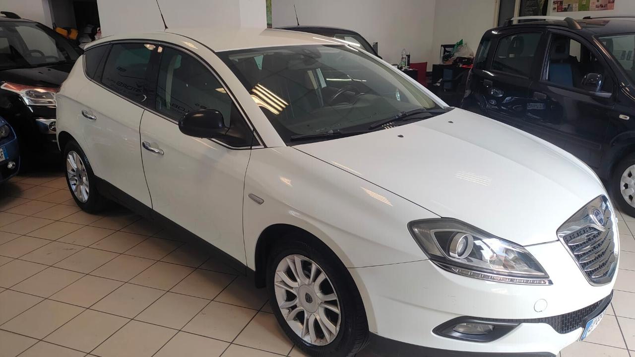 Lancia Delta 1.6 MJT DPF 105 CV Gold