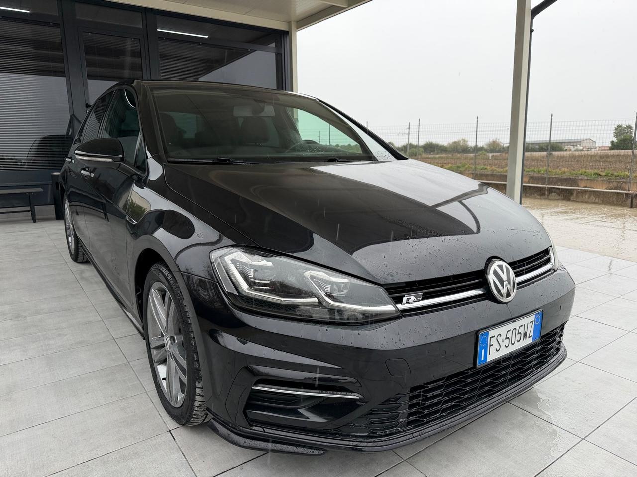 Volkswagen Golf 1.6 TDI 115 CV R-Line