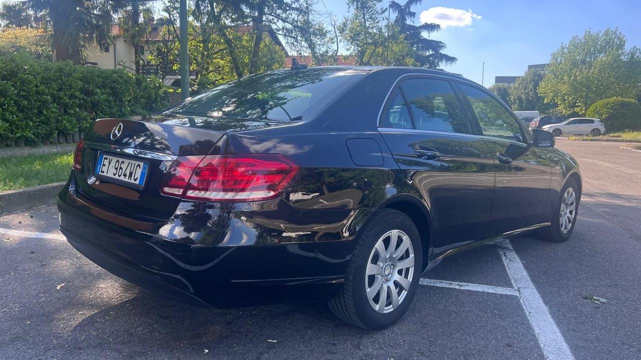 Mercedes-benz E 200 BlueTEC Premium