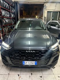 Audi Q5 SPB 40 TDI 204 CV quattro S tronic Identity Black
