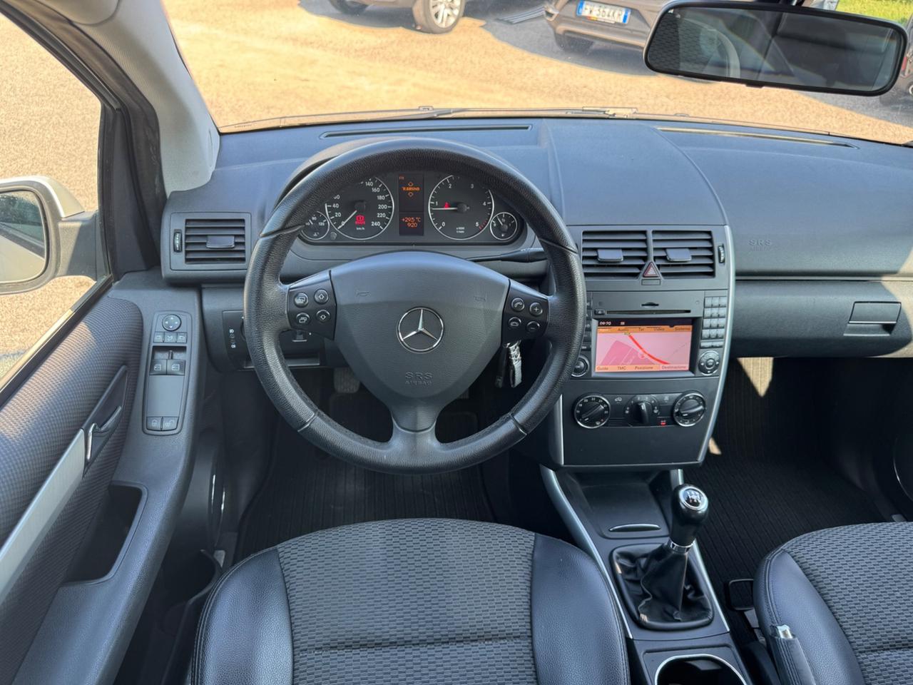 Mercedes-benz A 160 CDI BlueEFFICIENCY Premium NEOPATENTATI
