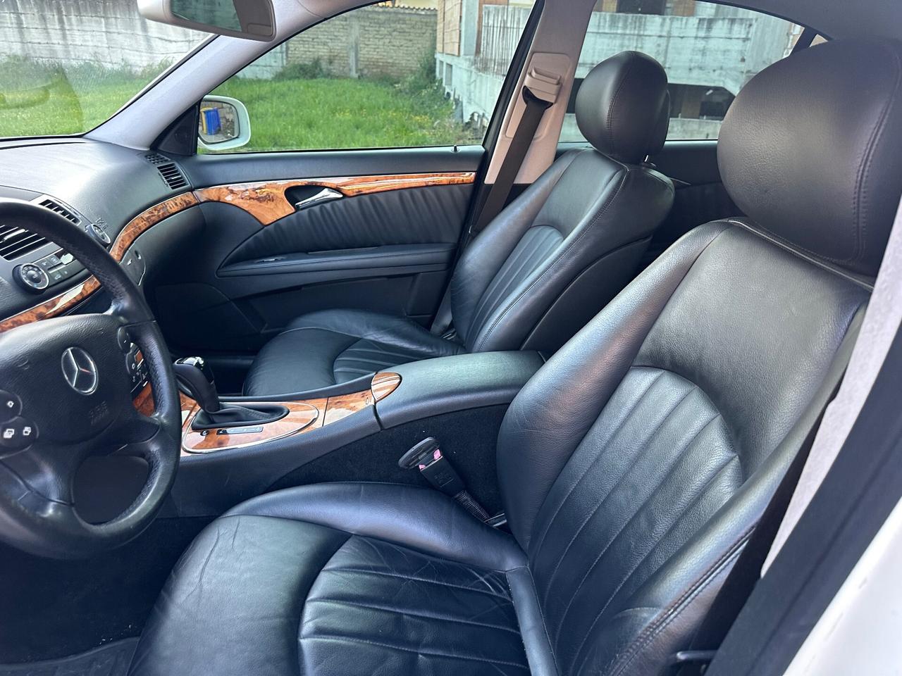 Mercedes-benz E 220 CDI cat EVO Elegance