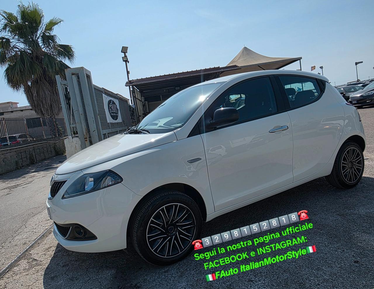 Lancia Ypsilon 1.0 FireFly 5 porte S&S Hybrid Ecochic A. Ferretti