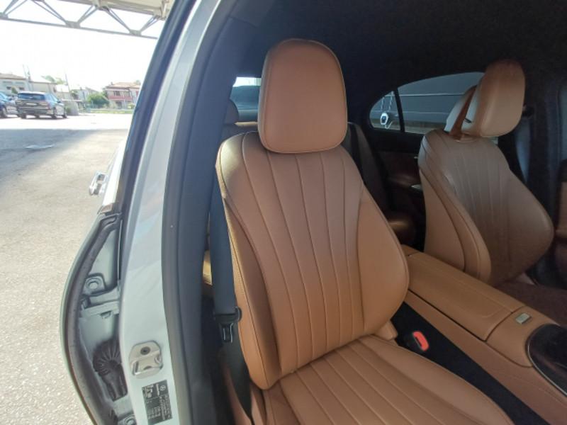 MERCEDES-BENZ E 220 D 4M EXCLUSIVE PREMIUM 4 PORTE BERLINA