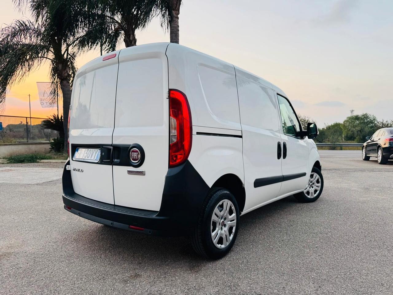 Fiat Doblò 1.3 MJT 95cv Cargo Lounge Navi