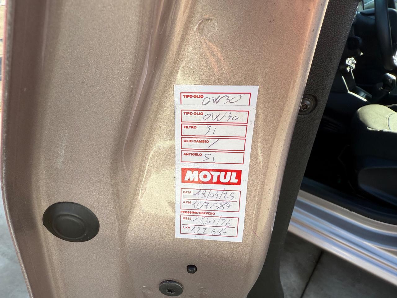 Peugeot 208 1.2 VTi 82 CV 5 porte