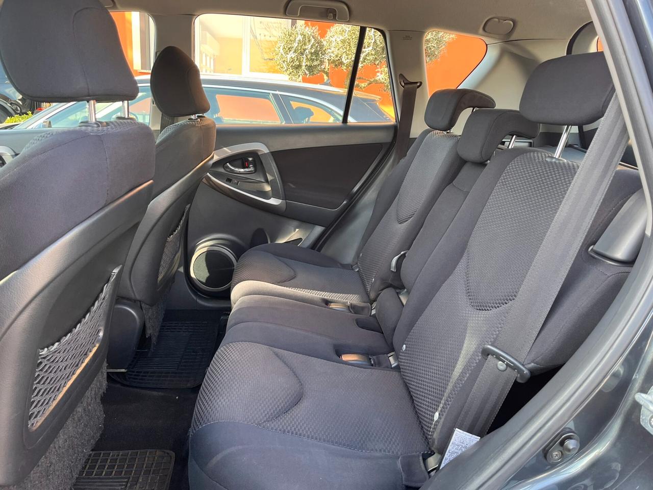 Toyota RAV 4 2.2 4x4 Diesel 136 CV Fuoristrada Luxury