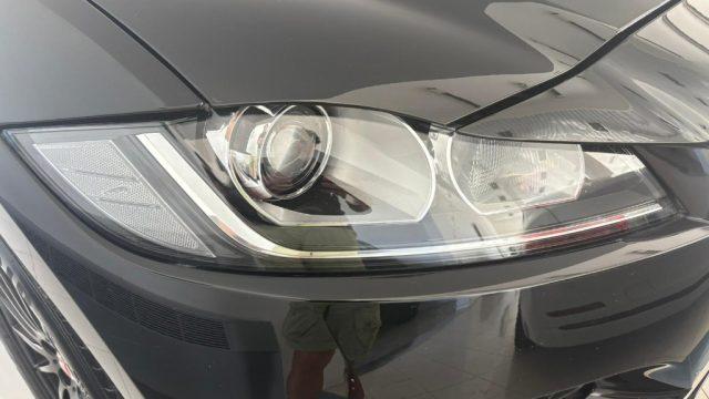 JAGUAR F-Pace 2.0 D 180 CV aut. Prestige