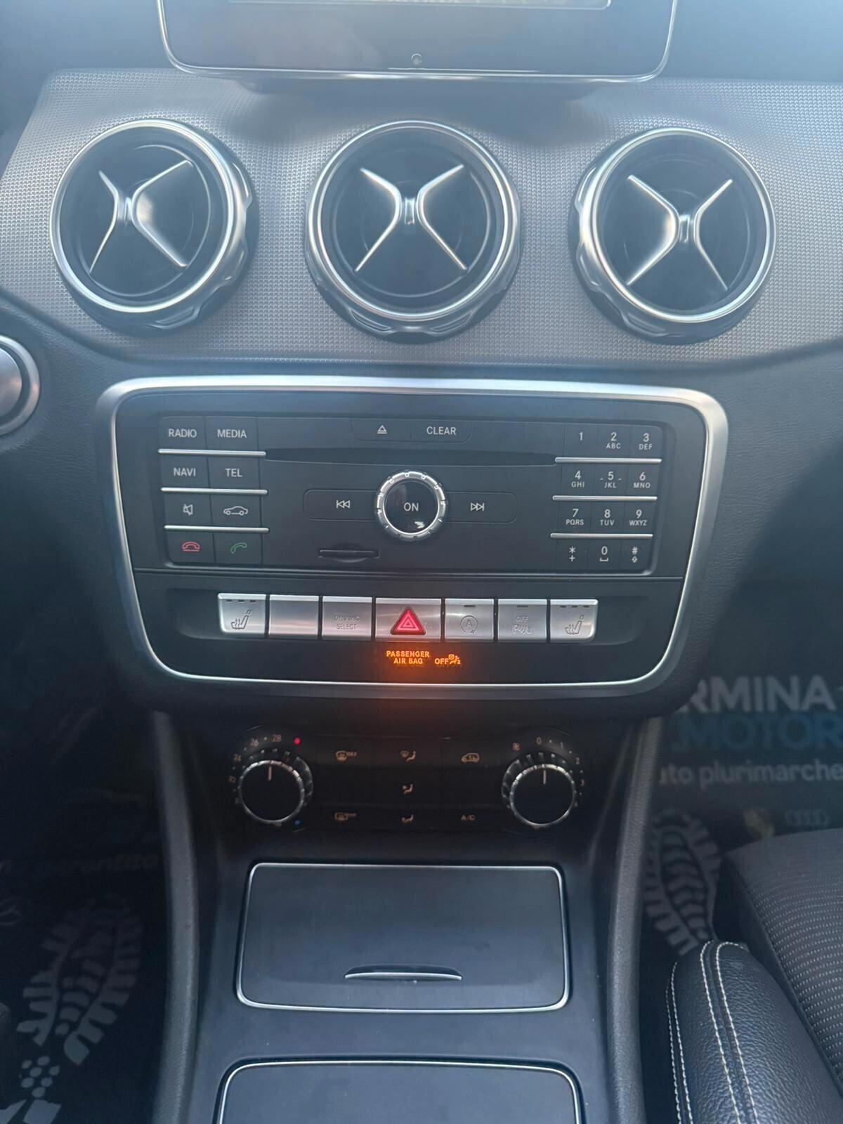 Mercedes-benz GLA 200 CDI SPORT