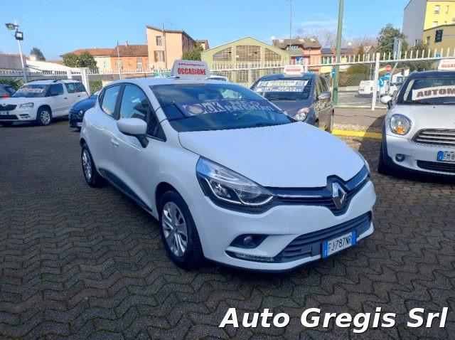 RENAULT Clio 1.2 75CV 5 porte Intens - Garanzia fino 24 mesi